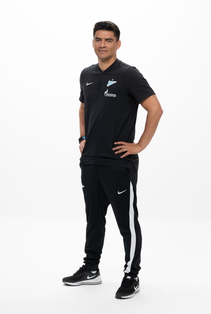 Фотосессия футболистов и тренеров основного состава ФК «Зенит» сезона 2020/21