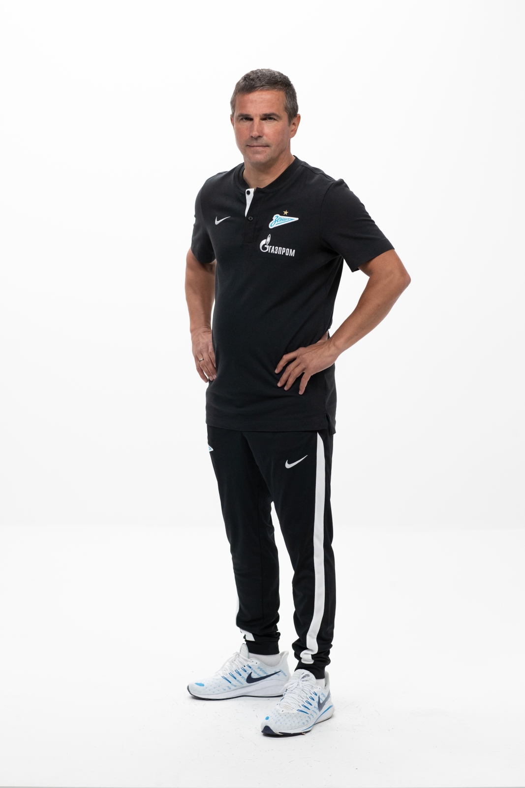 Фотосессия футболистов и тренеров основного состава ФК «Зенит» сезона 2020/21