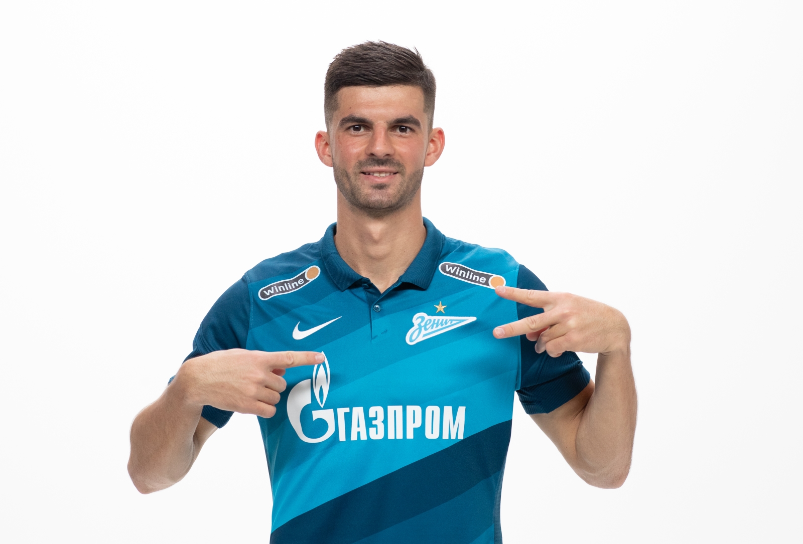 Фотосессия футболистов и тренеров основного состава ФК «Зенит» сезона 2020/21