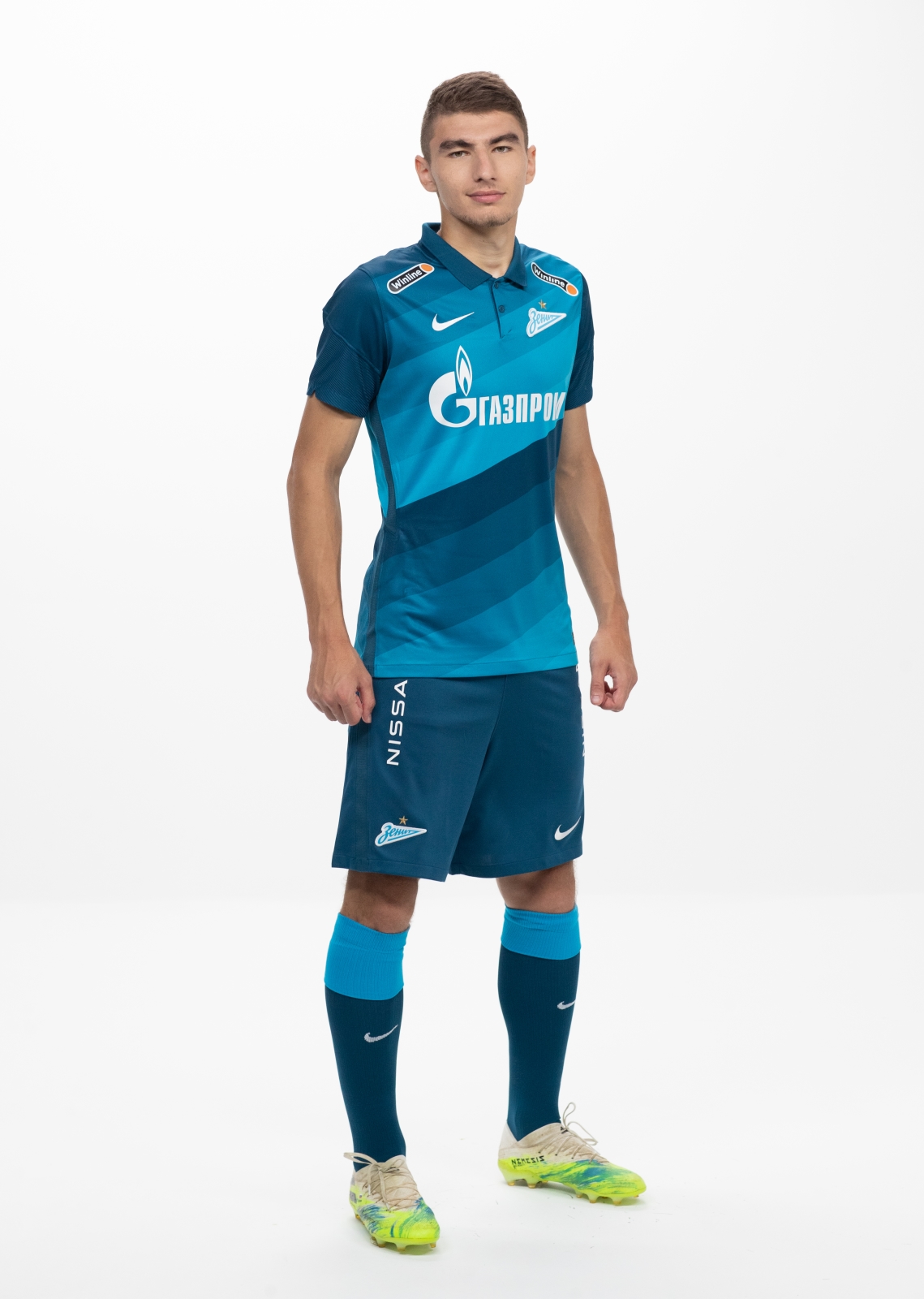 Фотосессия футболистов и тренеров основного состава ФК «Зенит» сезона 2020/21