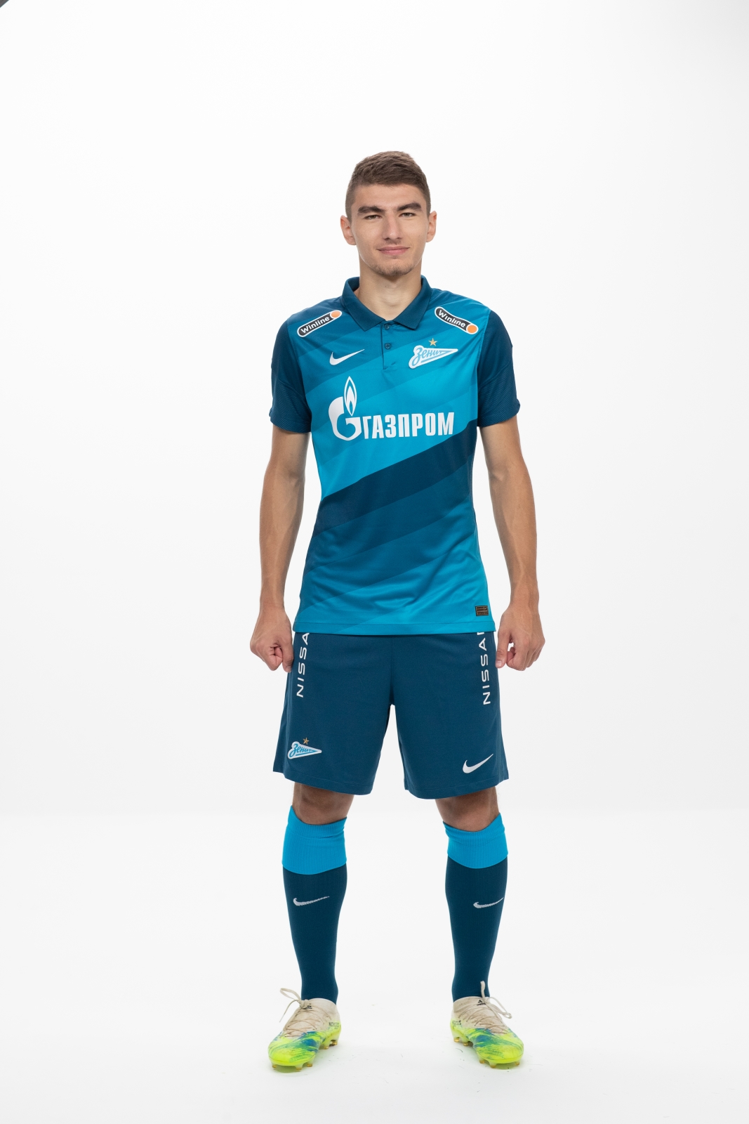 Фотосессия футболистов и тренеров основного состава ФК «Зенит» сезона 2020/21