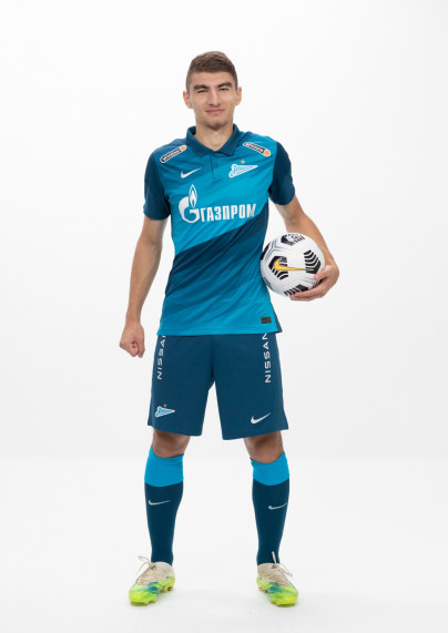 Фотосессия футболистов и тренеров основного состава ФК «Зенит» сезона 2020/21