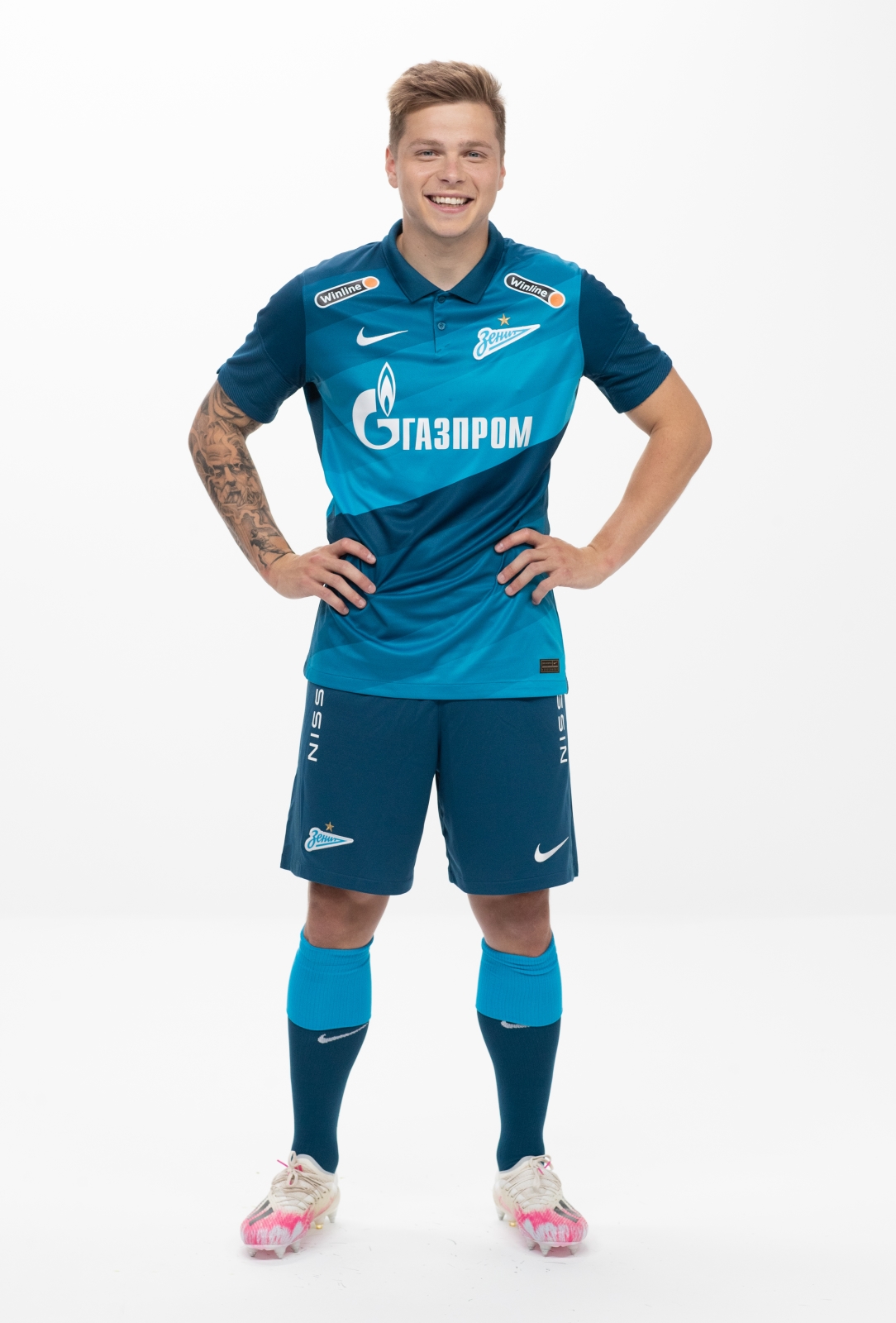 Фотосессия футболистов и тренеров основного состава ФК «Зенит» сезона 2020/21