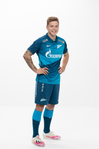 Фотосессия футболистов и тренеров основного состава ФК «Зенит» сезона 2020/21