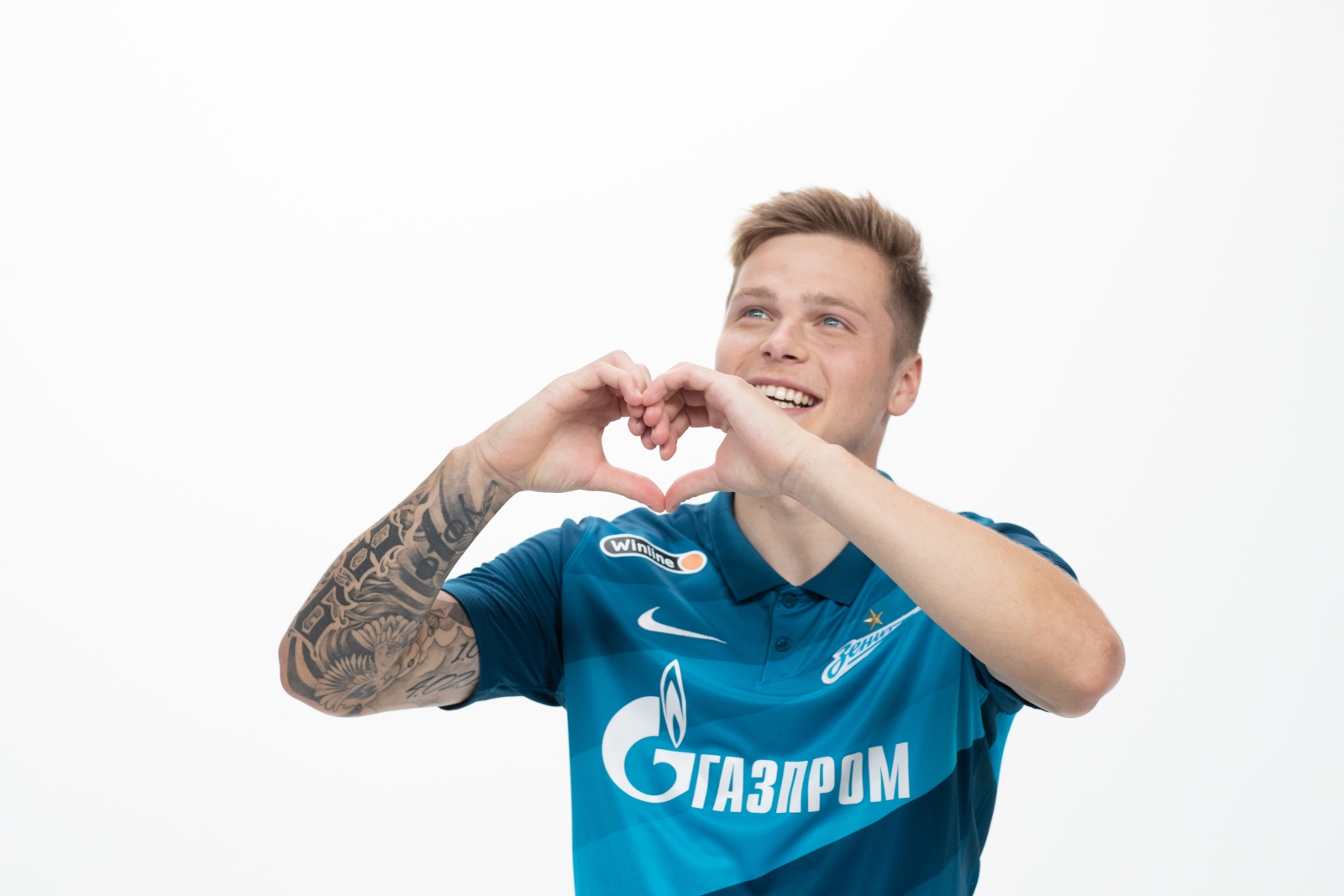 Фотосессия футболистов и тренеров основного состава ФК «Зенит» сезона 2020/21