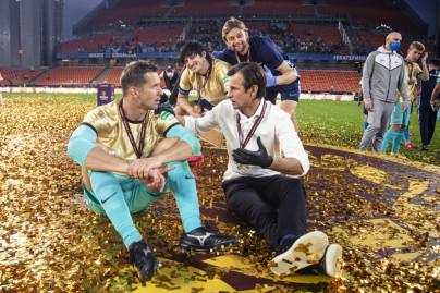 Церемония награждения команды «Зенит» золотыми медалями в честь победы в Кубке России