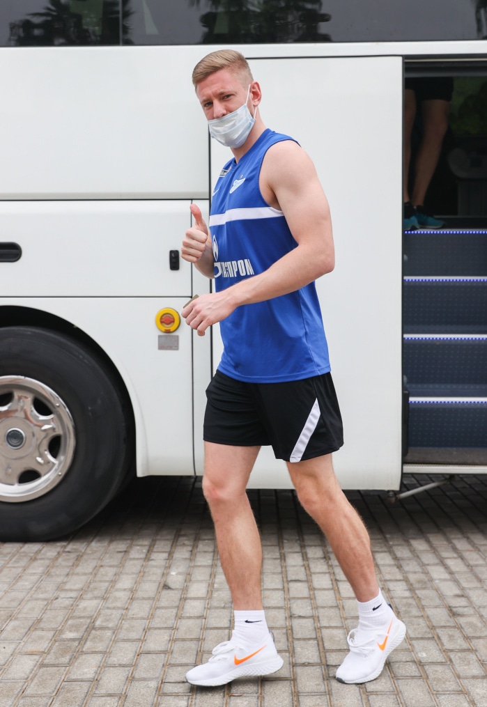 «Газпром»-тренировочные сборы «Зенита» в Дубае: 19 января, утренняя тренировка