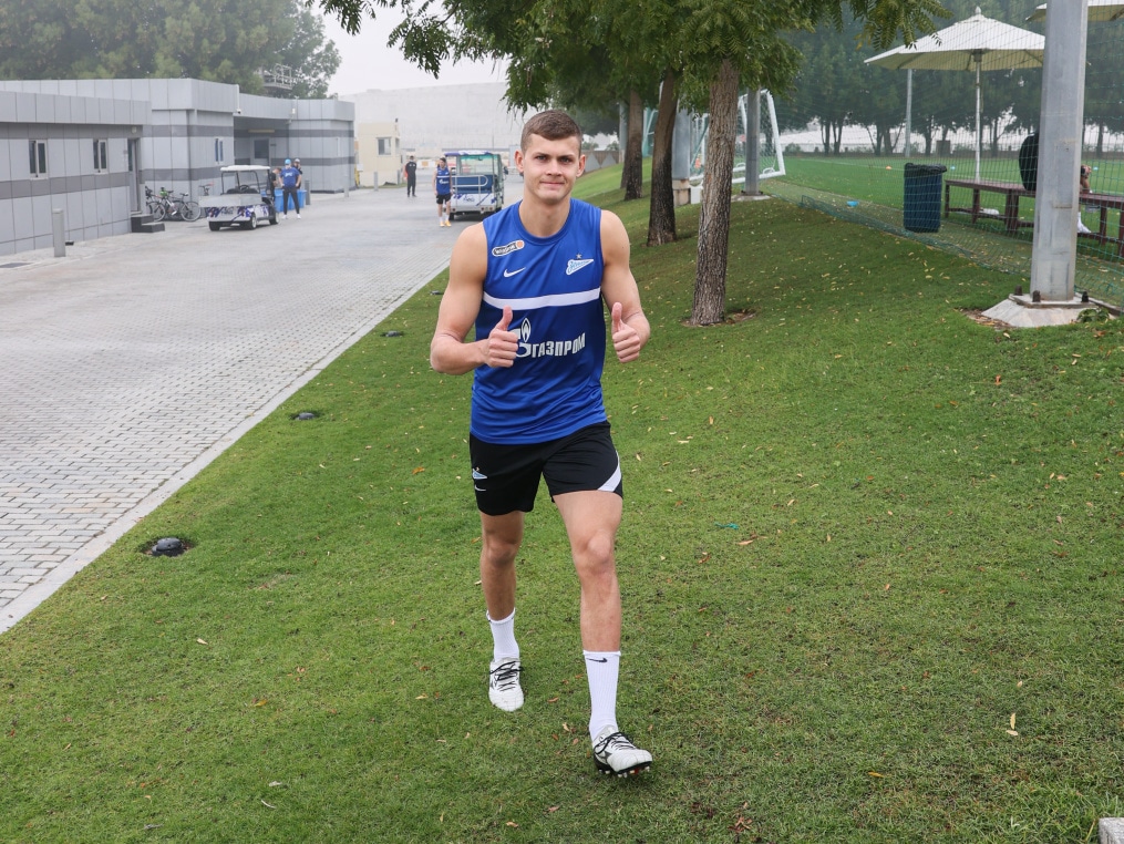 «Газпром»-тренировочные сборы «Зенита» в Дубае: 19 января, утренняя тренировка