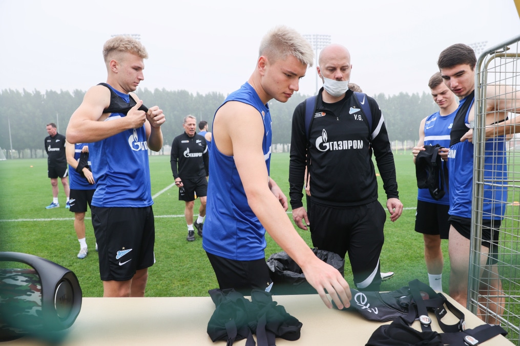 «Газпром»-тренировочные сборы «Зенита» в Дубае: 19 января, утренняя тренировка