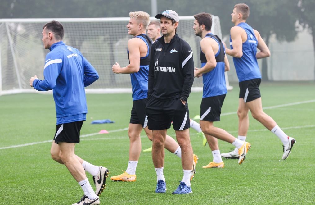 «Газпром»-тренировочные сборы «Зенита» в Дубае: 19 января, утренняя тренировка