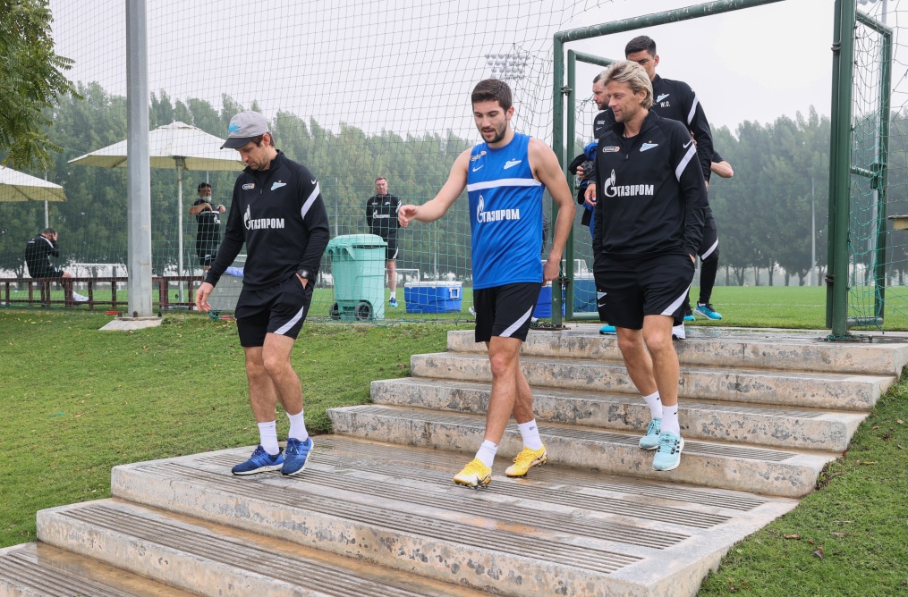 «Газпром»-тренировочные сборы «Зенита» в Дубае: 19 января, утренняя тренировка