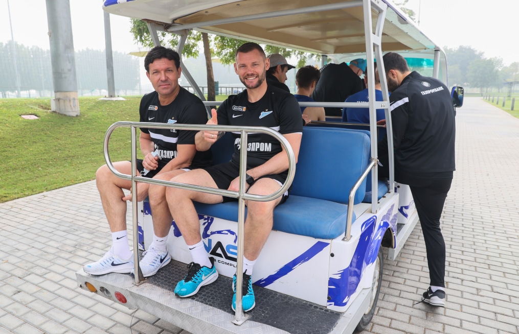 «Газпром»-тренировочные сборы «Зенита» в Дубае: 19 января, утренняя тренировка