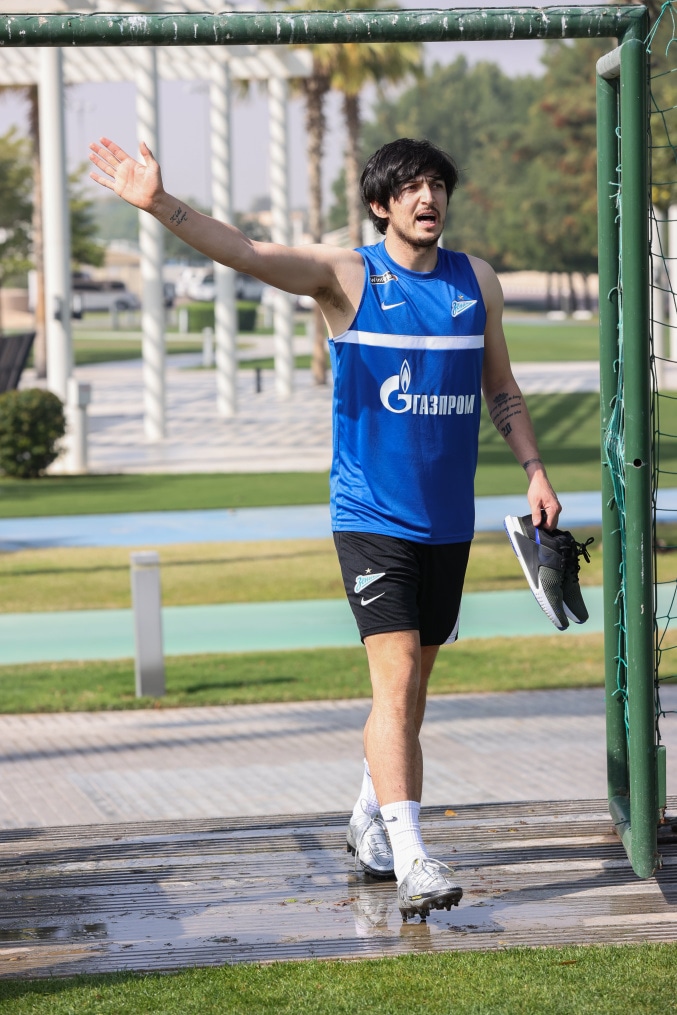 «Газпром»-тренировочные сборы «Зенита» в Дубае: 19 января, утренняя тренировка