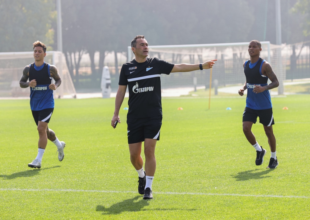 «Газпром»-тренировочные сборы «Зенита» в Дубае: 19 января, утренняя тренировка
