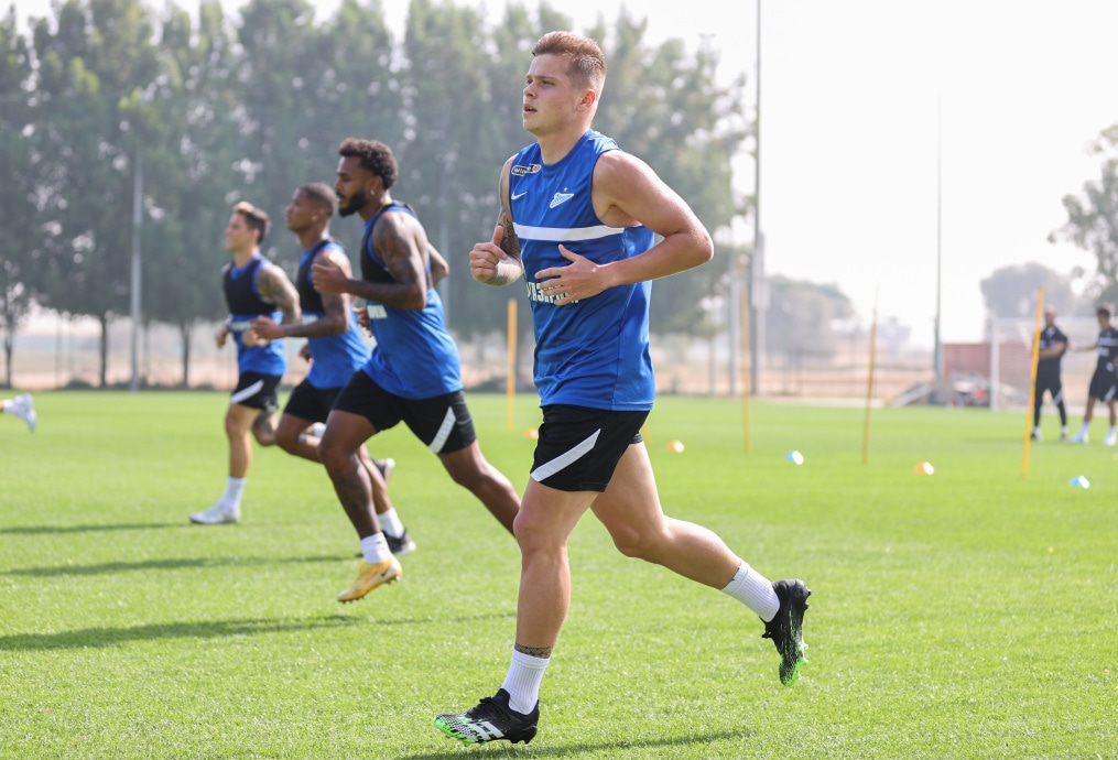 «Газпром»-тренировочные сборы «Зенита» в Дубае: 19 января, утренняя тренировка