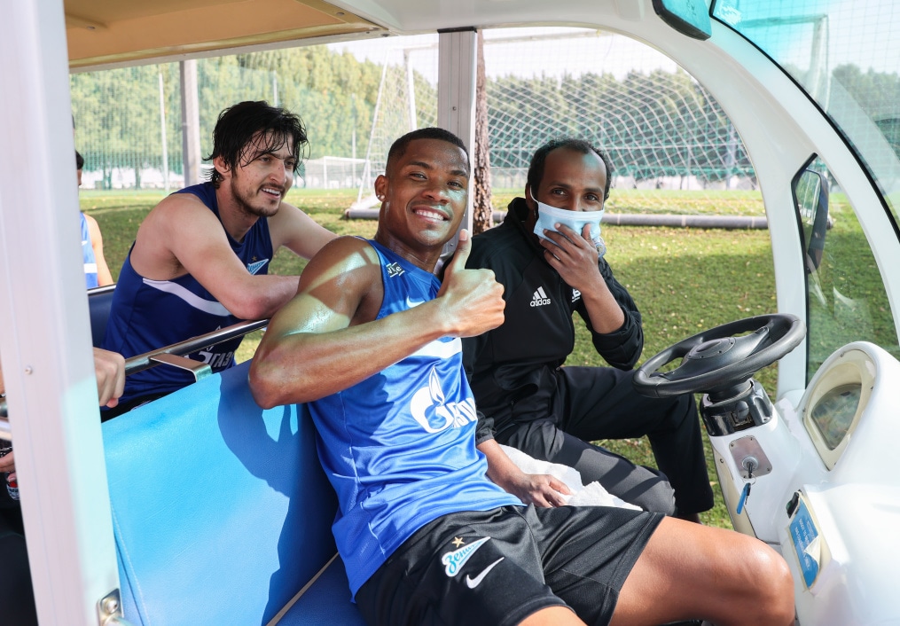 «Газпром»-тренировочные сборы «Зенита» в Дубае: 19 января, утренняя тренировка