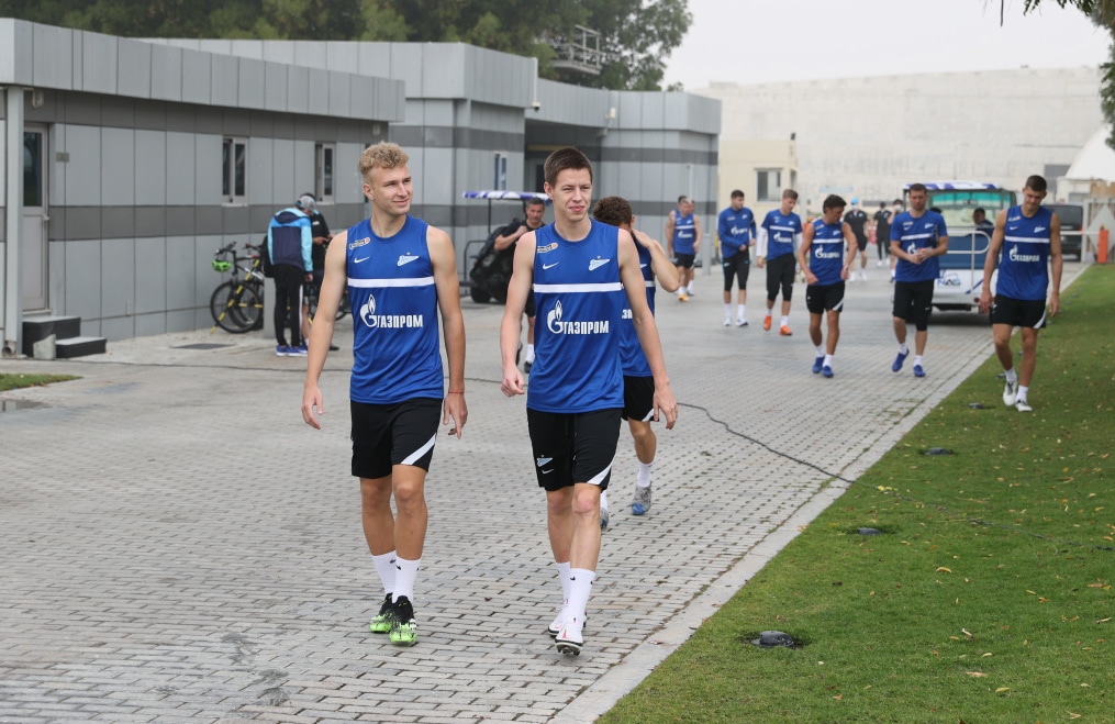 «Газпром»-тренировочные сборы «Зенита» в Дубае: 21 января, утренняя тренировка