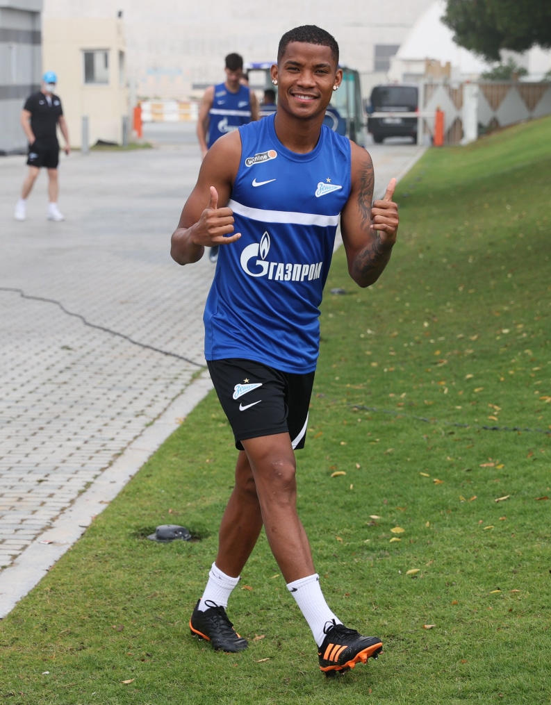 «Газпром»-тренировочные сборы «Зенита» в Дубае: 21 января, утренняя тренировка