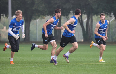 «Газпром»-тренировочные сборы «Зенита» в Дубае: 21 января, утренняя тренировка