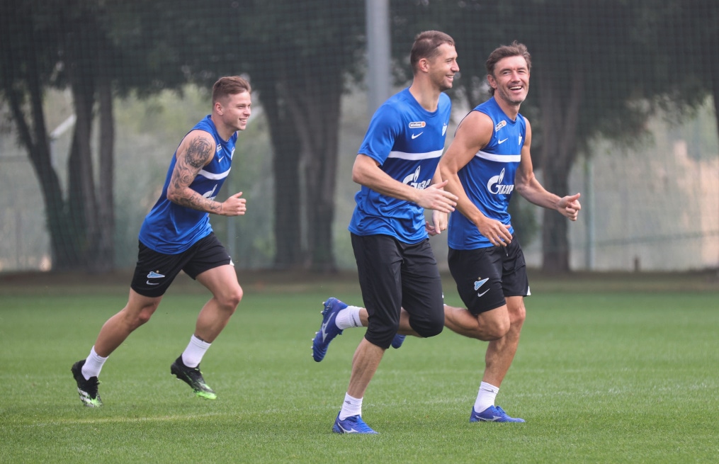 «Газпром»-тренировочные сборы «Зенита» в Дубае: 21 января, утренняя тренировка