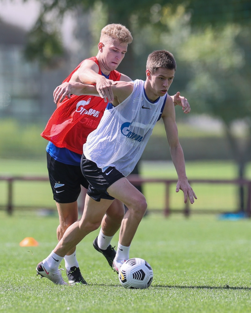 «Газпром»-тренировочные сборы «Зенита» в Дубае: 22 января, утренняя тренировка