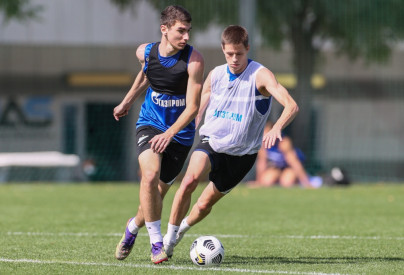 «Газпром»-тренировочные сборы «Зенита» в Дубае: 22 января, утренняя тренировка