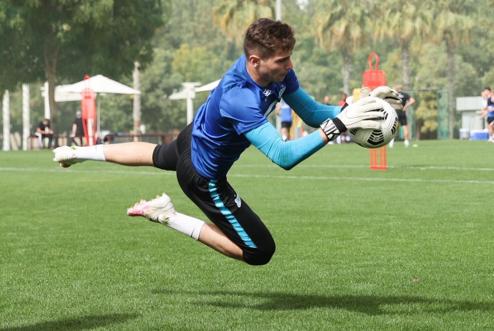 «Газпром»-тренировочные сборы «Зенита» в Дубае: 23 января, утренняя тренировка