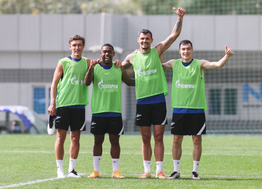 «Газпром»-тренировочные сборы «Зенита» в Дубае: 23 января, утренняя тренировка