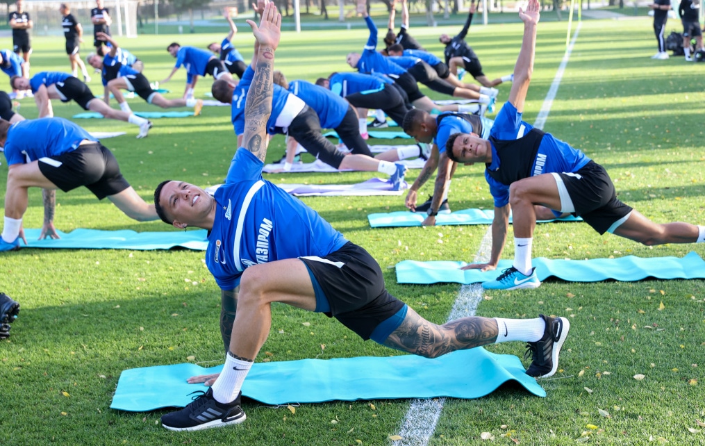 «Газпром»-тренировочные сборы «Зенита» в Дубае: 31 января, вечерняя тренировка