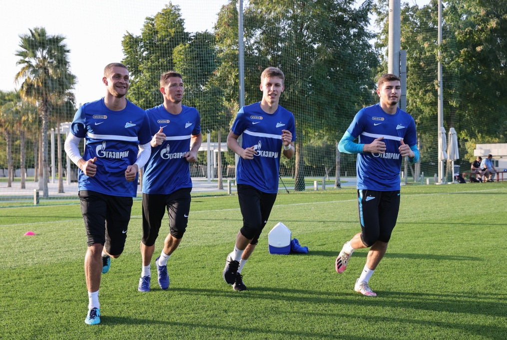 «Газпром»-тренировочные сборы «Зенита» в Дубае: 31 января, вечерняя тренировка