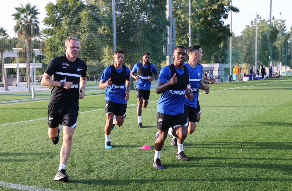 «Газпром»-тренировочные сборы «Зенита» в Дубае: 31 января, вечерняя тренировка