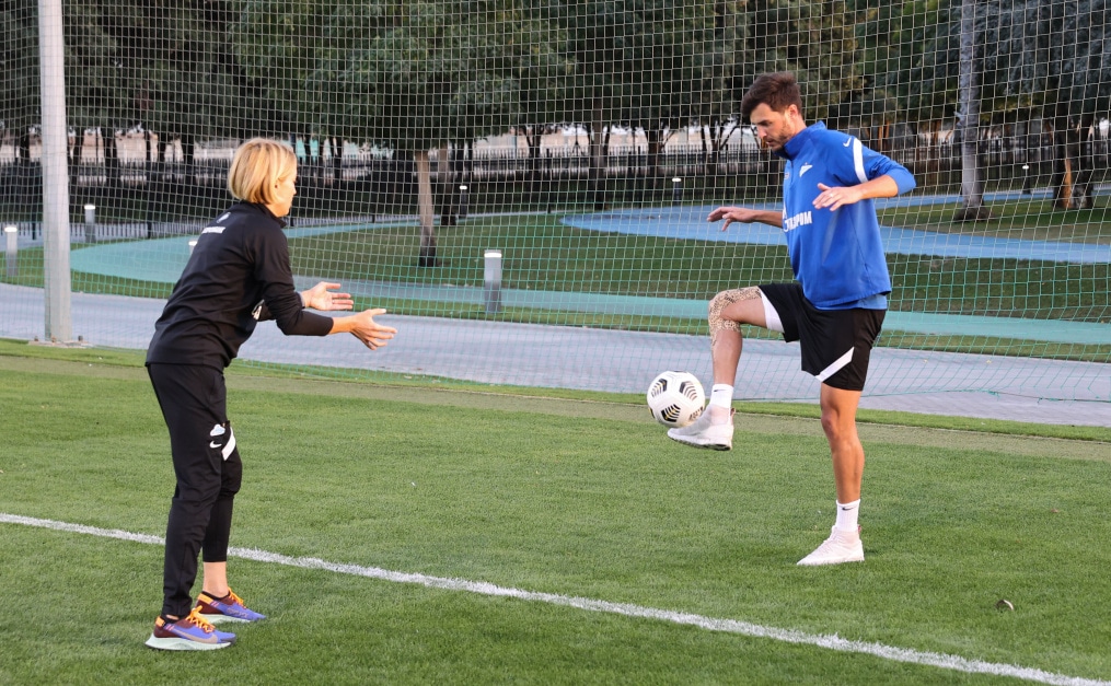 «Газпром»-тренировочные сборы «Зенита» в Дубае: 31 января, вечерняя тренировка