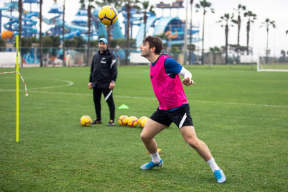 Сборы «Зенита»-2 в Турции: 1 февраля, вечерняя тренировка