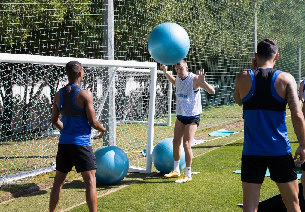 «Газпром»-тренировочные сборы «Зенита» в Дубае: 03 февраля, утренняя тренировка