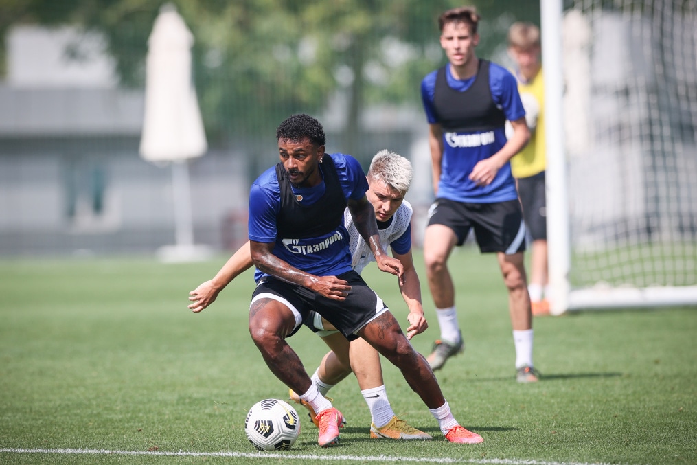 «Газпром»-тренировочные сборы «Зенита» в Дубае: 11 февраля, утренняя тренировка