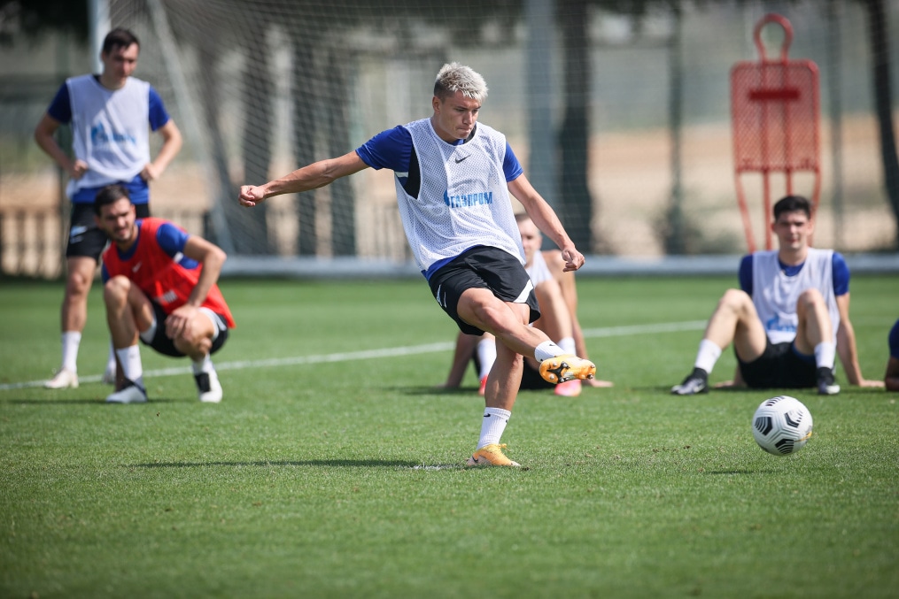 «Газпром»-тренировочные сборы «Зенита» в Дубае: 11 февраля, утренняя тренировка