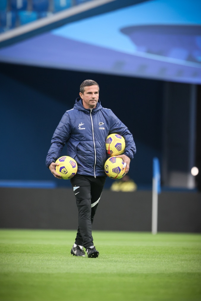 Сине-бело-голубые провели тренировку перед игрой с «Арсеналом» на «Газпром Арене»