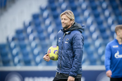 Сине-бело-голубые провели тренировку перед игрой с «Арсеналом» на «Газпром Арене»