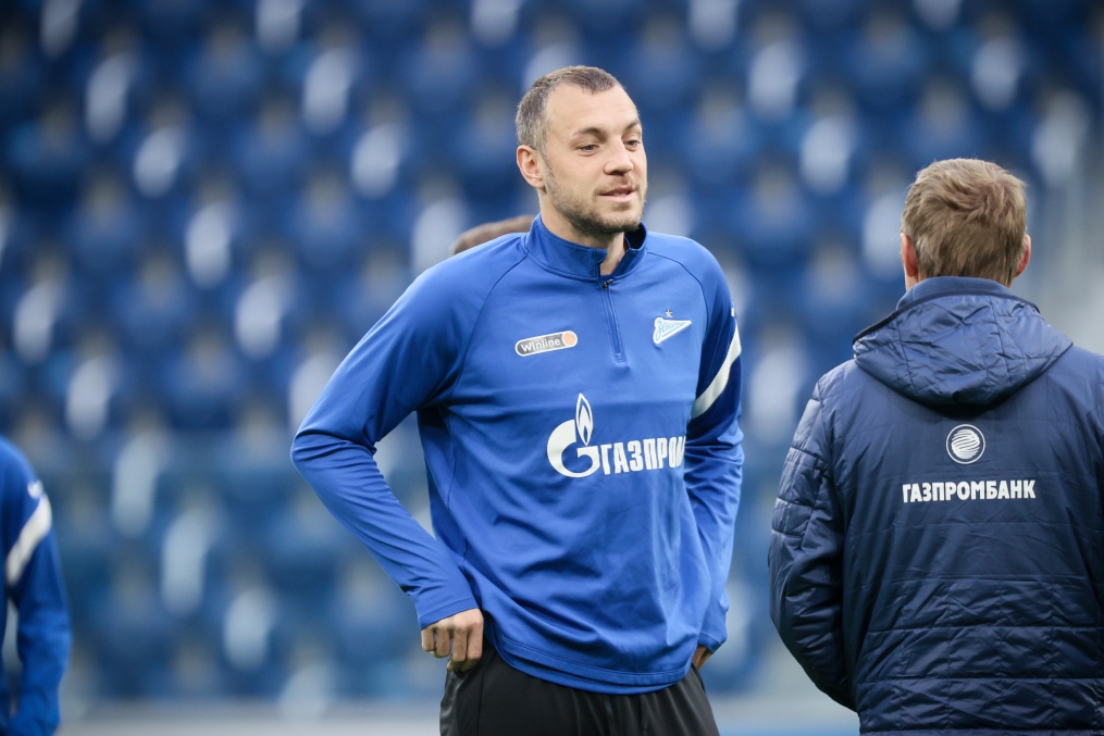 Сине-бело-голубые провели тренировку перед игрой с «Арсеналом» на «Газпром Арене»