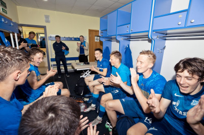 Юношеская футбольная лига-1, ФШМ — «Зенит»