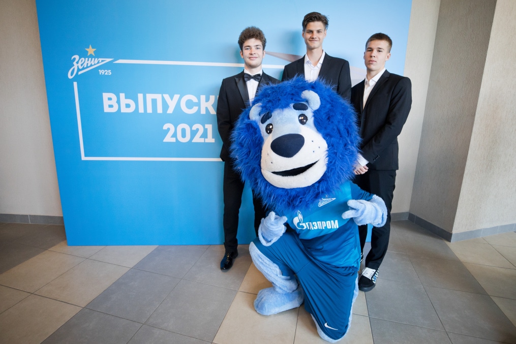 Выпускной в Академии и посвящение в зенитовцы