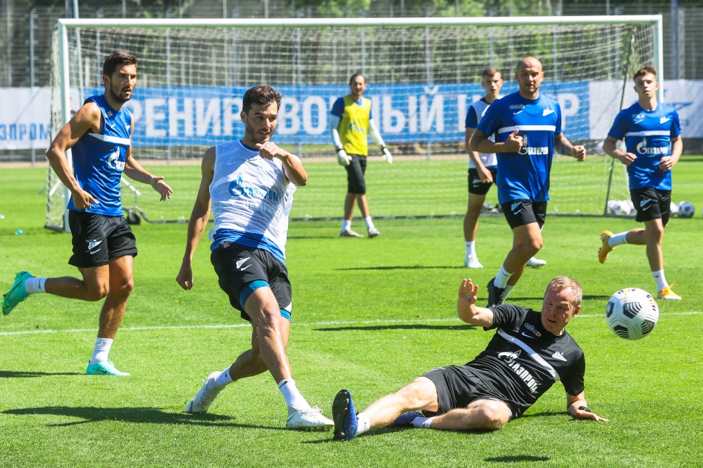 Первые «Газпром»-тренировочные сборы «Зенита»: 18 июня, утренняя тренировка