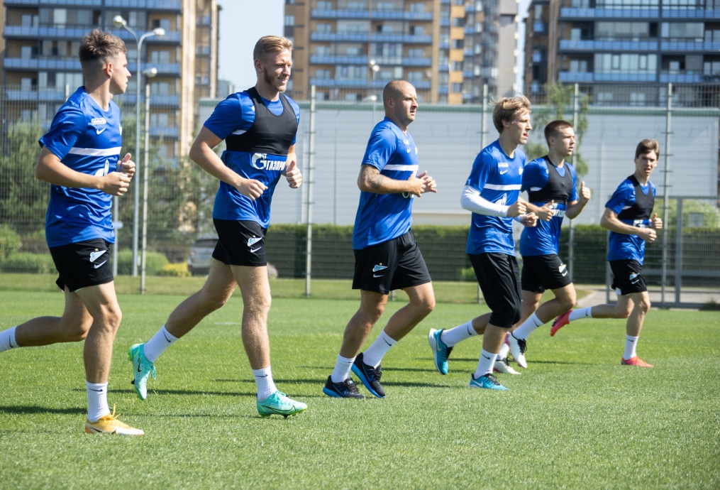 Первые «Газпром»-тренировочные сборы «Зенита»: 22 июня, утренняя тренировка