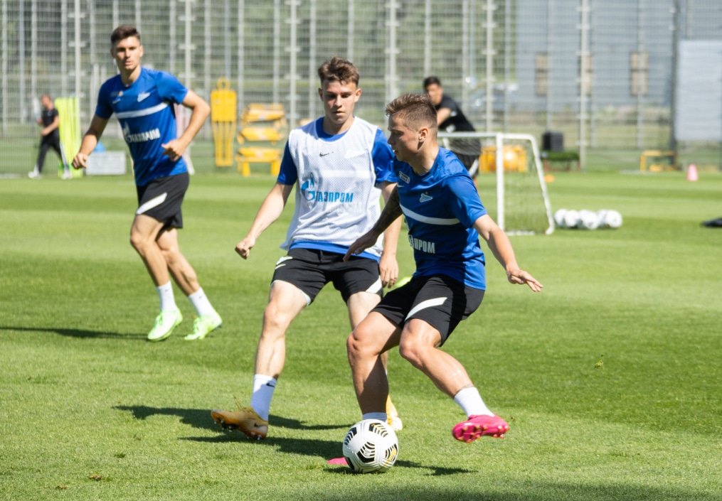 Первые «Газпром»-тренировочные сборы «Зенита»: 22 июня, утренняя тренировка