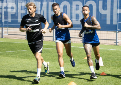 Первые «Газпром»-тренировочные сборы «Зенита»: 22 июня, утренняя тренировка