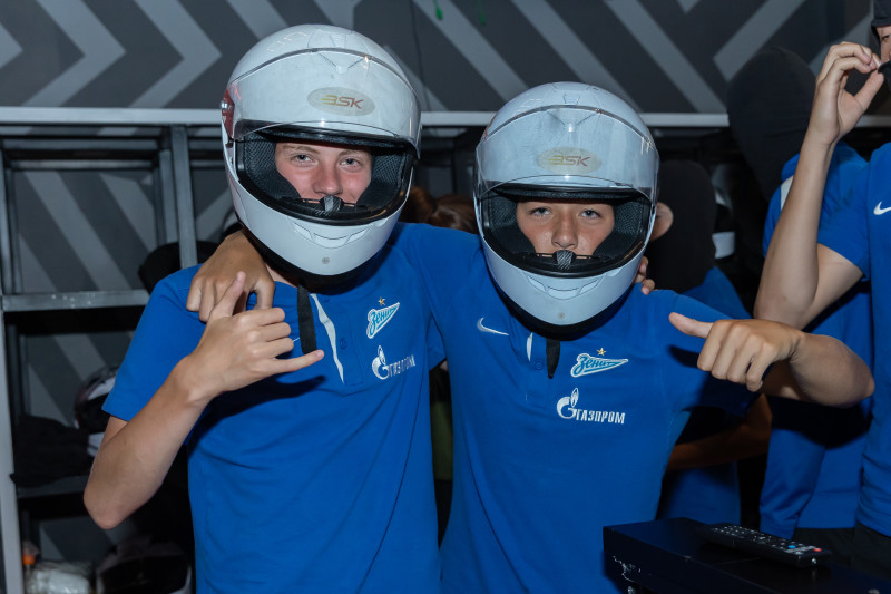 Команда Академии 2007 г.р., участвует в гонках на картинге в честь победы в Первенстве России.