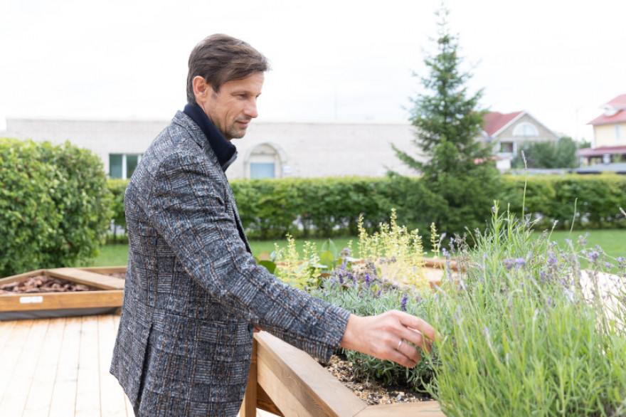 Открытие первого в России сенсорного сада для людей с ограниченными  возможностями