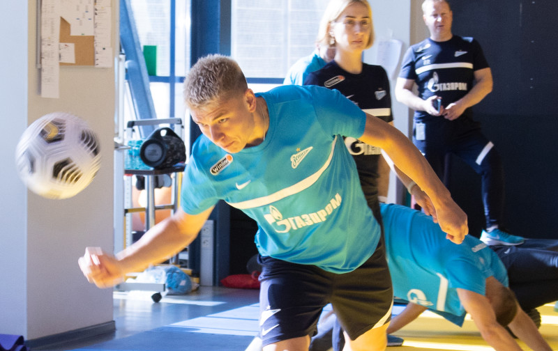 Тренировка «Зенита» перед матчем с «Крыльями Советов»