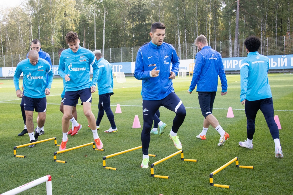 Тренировка «Зенита» перед матчем с «Крыльями Советов»