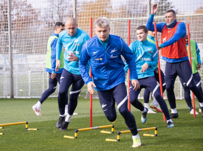 Тренировка «Зенита» перед матчем с «Арсеналом»